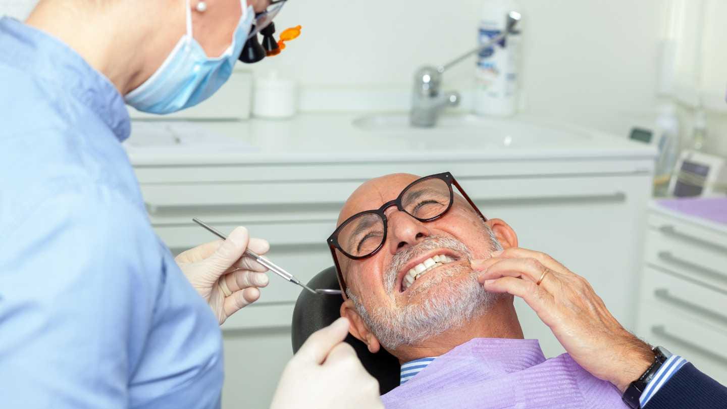 Respingere Implant Dentar: Factori, Simptome și Soluții Clinice 2 respingere implant dentar